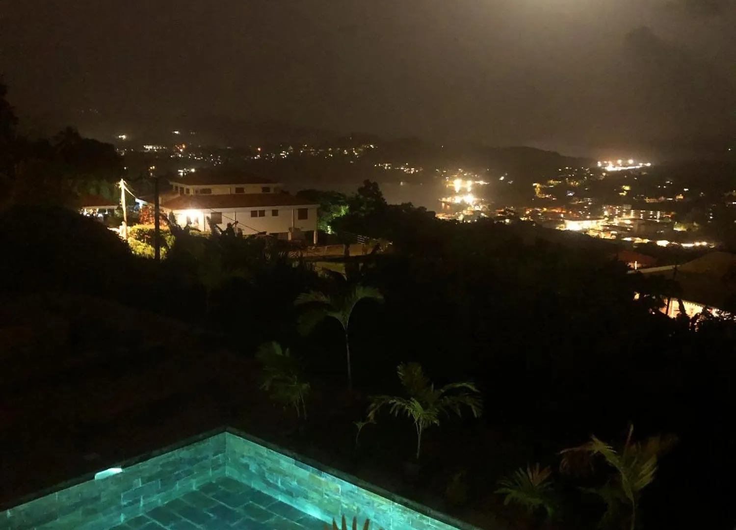 F3 Hibiscus - Piscine Chauffee - Vue Mer - 9 Min De La Plage - Ti Zwezo Paradi La Trinite